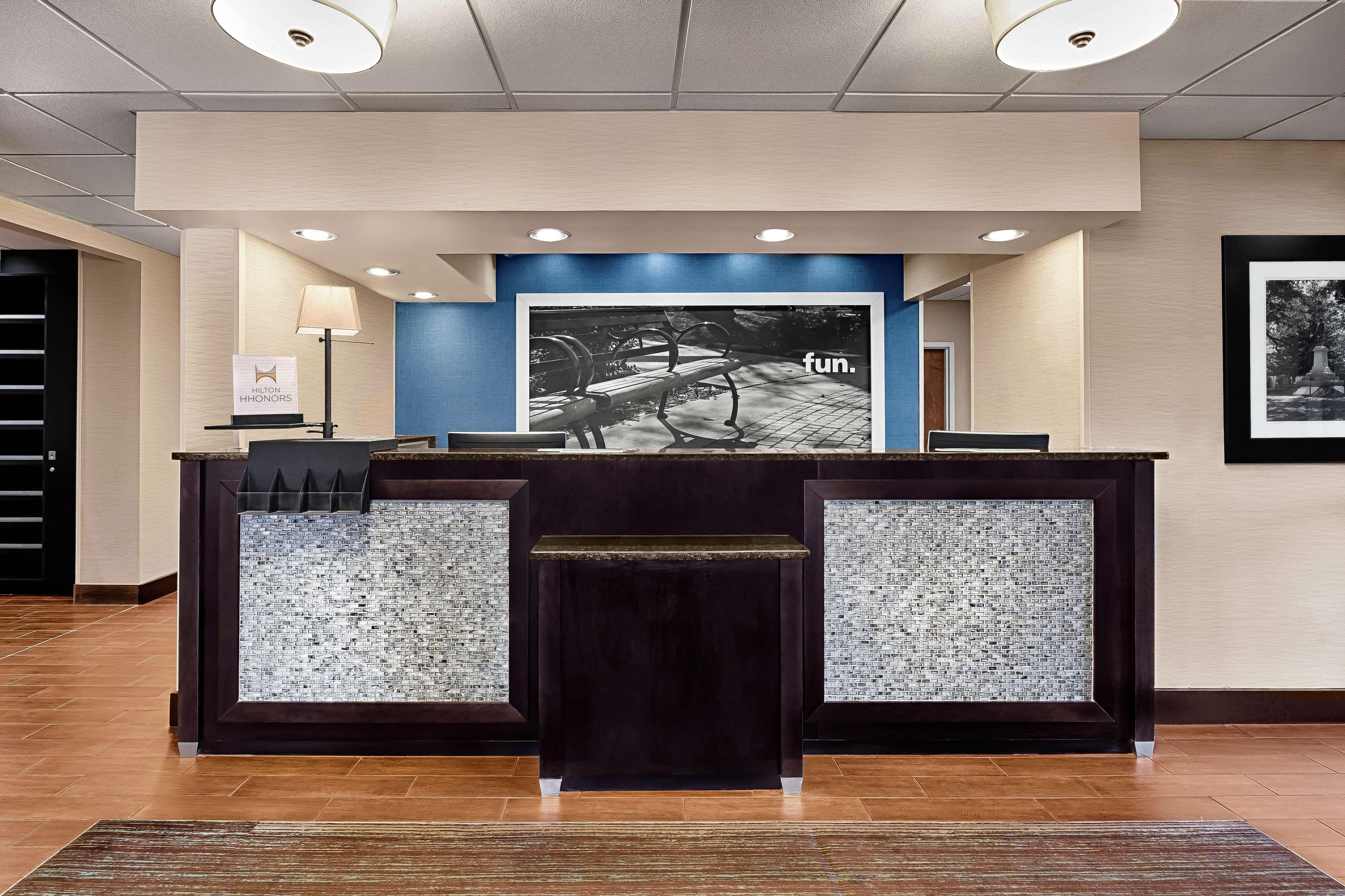 Hampton Inn Morganton Exterior foto