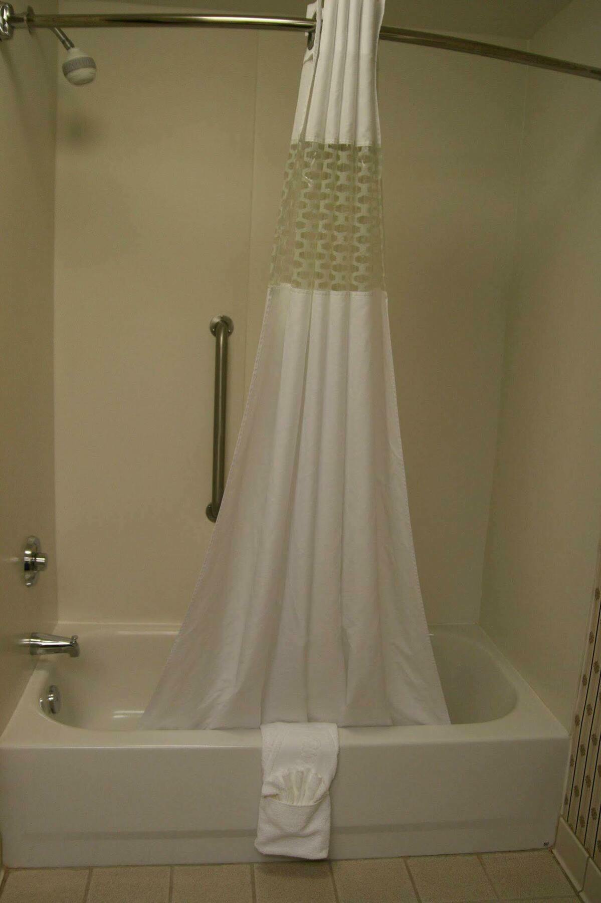 Hampton Inn Morganton Quarto foto